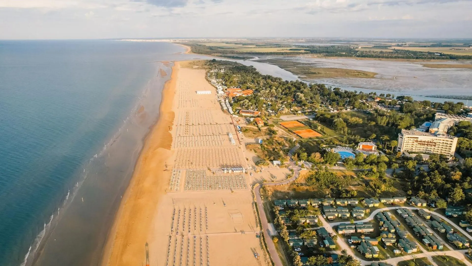 Apartment Wonderful Villa In A Quiet Place In Bibione Italy