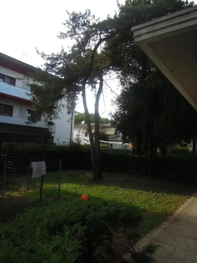Wonderful Villa In A Quiet Place In Bibione 0*,