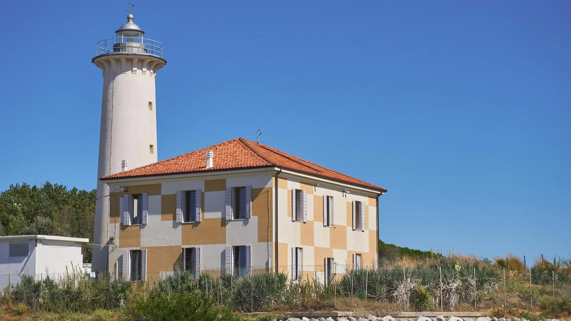 Wonderful Villa In A Quiet Place In Bibione Italy